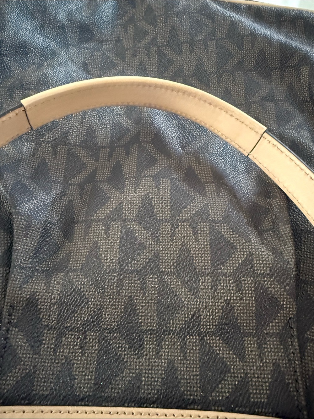 Michael Kors Jet Set Signature Brown Logo with Tan Trim and Gold Hardware (used) - Picture 7 of 9